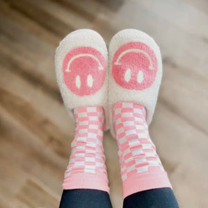 Pink Checkered￼ socks