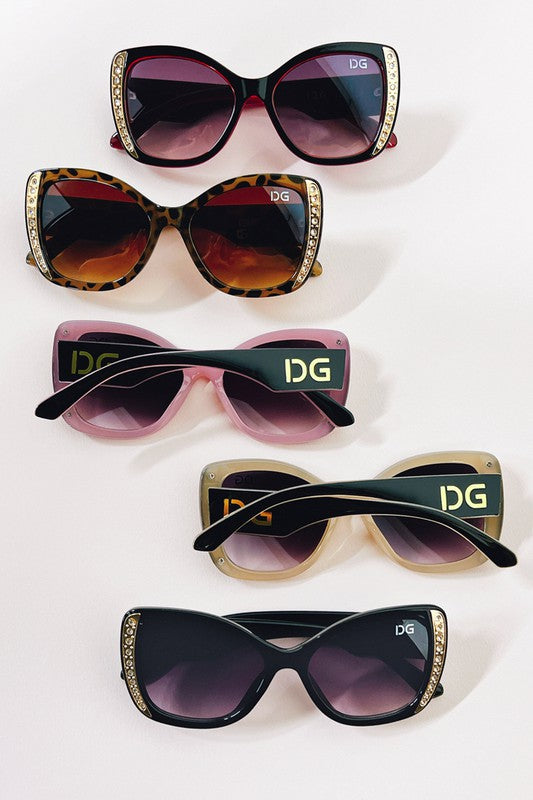 DG Glasses