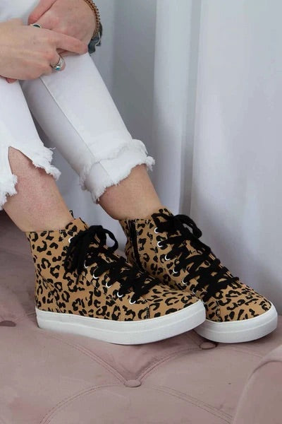 High top sneakers- leopard